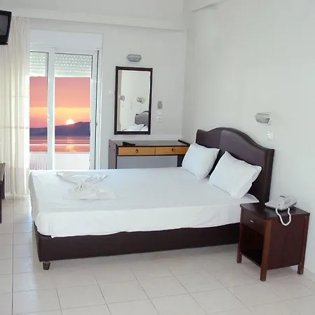 Plaza Hotel 2*