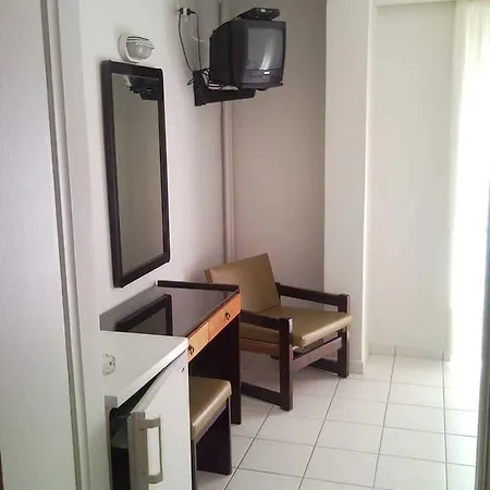 Hotel Plaza 2*